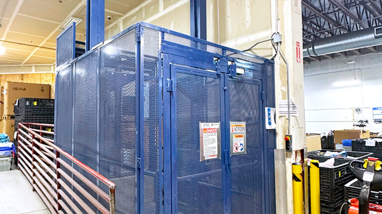 Maximizing Efficiency in Aerospace Maintenance and Aircraft Component Handling with High-Capacity Lifts